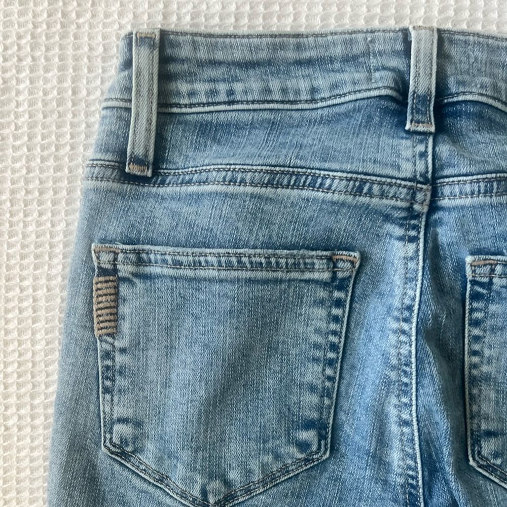 PAIGE Women's Hoxton Straight Light Wash Fray Hem Ankle Jeans Size 24 - Picture 4 of 14